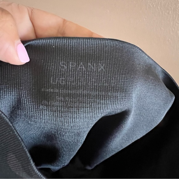 Spanx Look at Me Now Camouflage Leggings Size Large - Picture 9 of 9